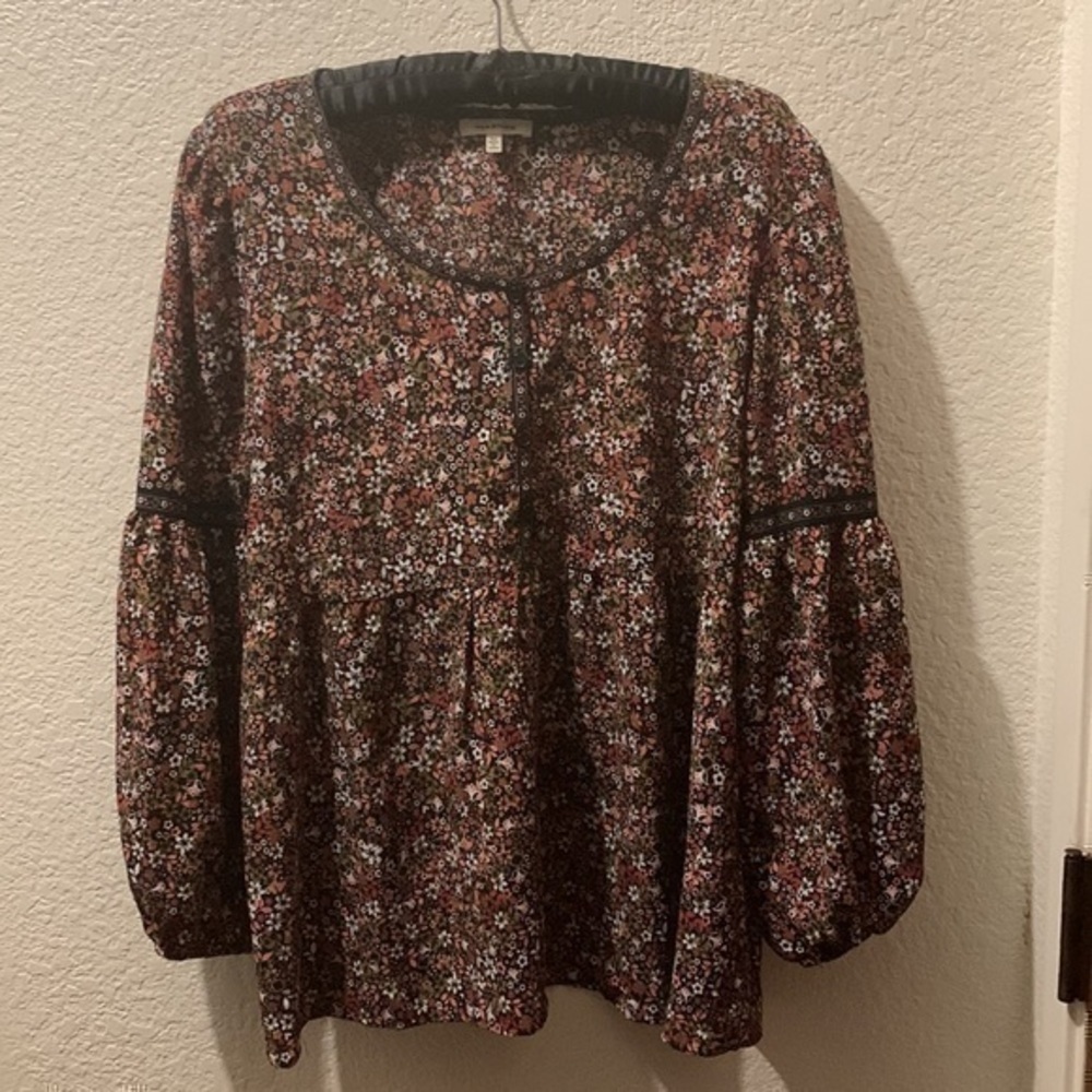 Max Studio medium blouse - Picture 2 of 8